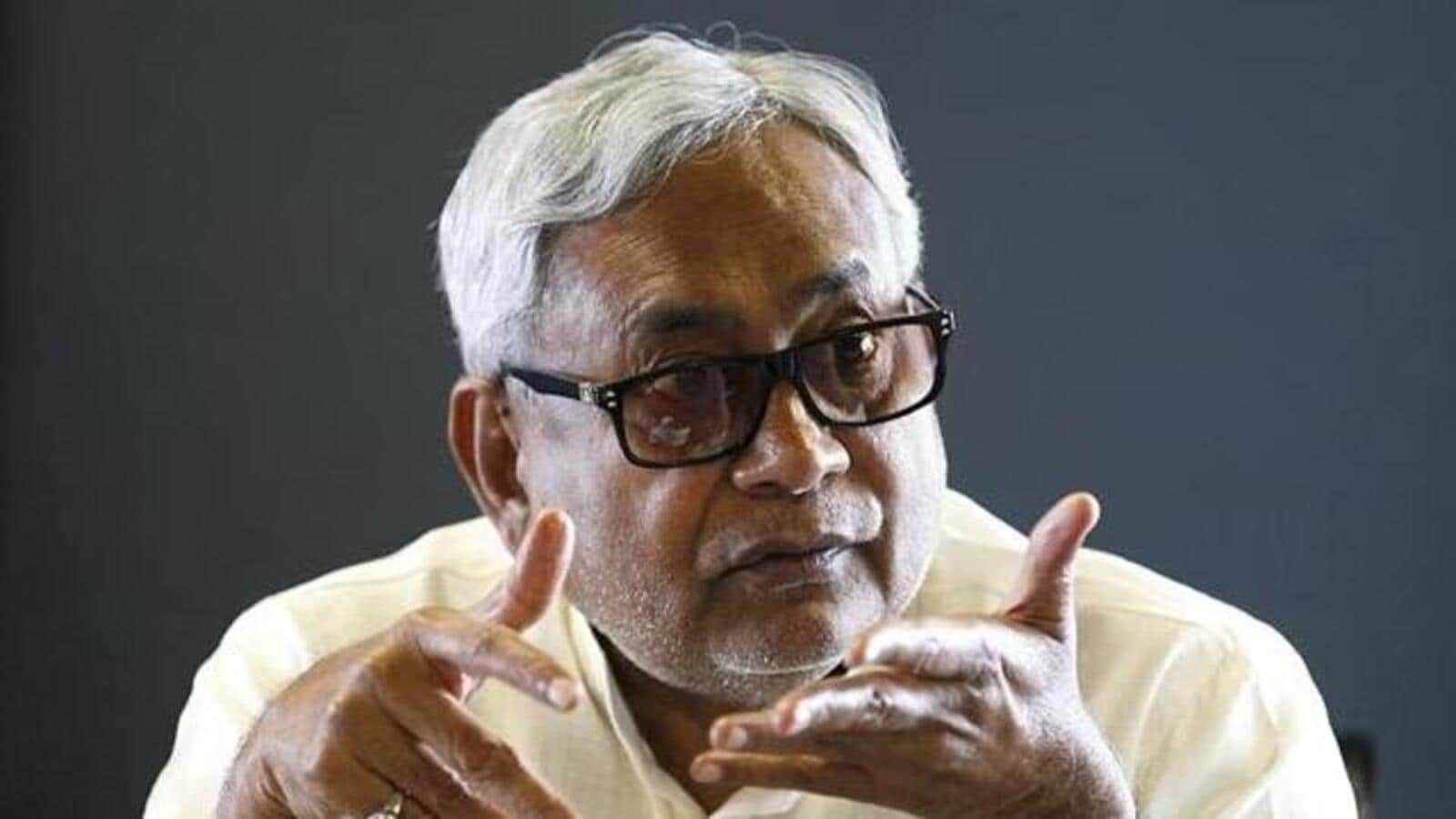 पीएम मोदी के लिए इस्तेमाल की जाने वाली अपमानजनक भाषा