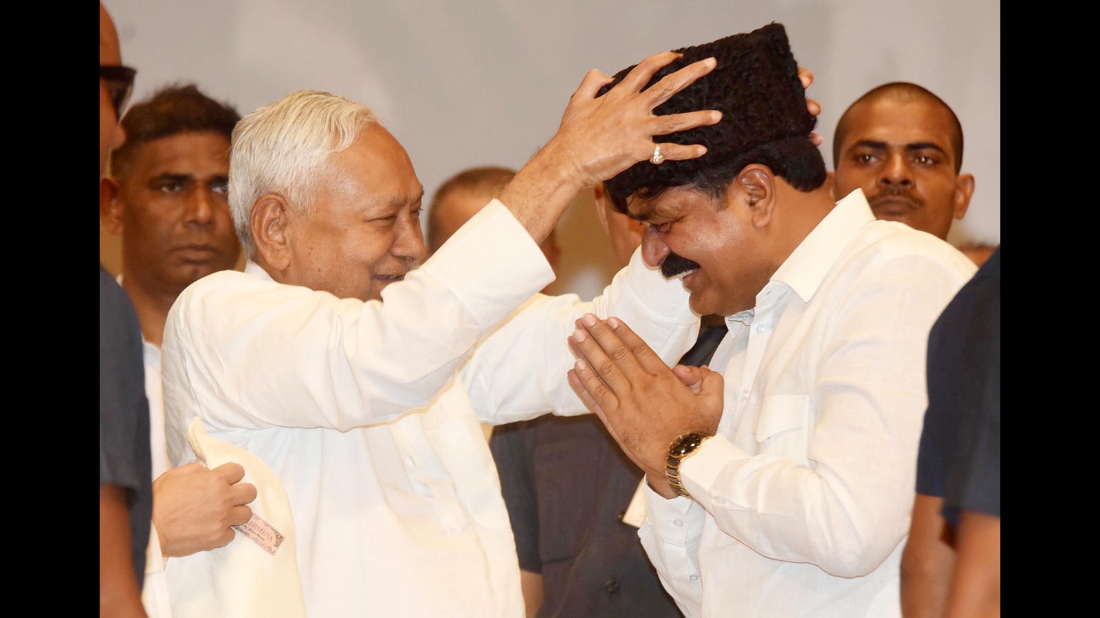 सभी राजनीतिक दलों ने चुनाव से पहले बिहार में मुस्लिम